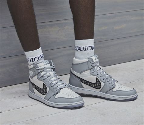 capsule dior air jordan|Dior x Air Jordan Releases Limited.